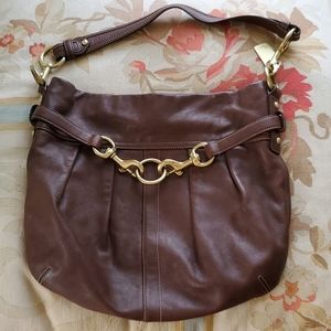 Coach leather shoulder bag